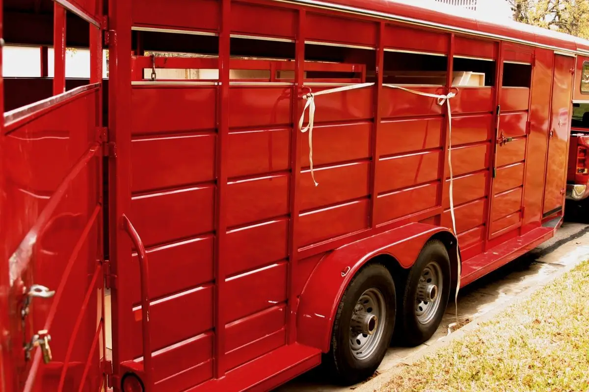 What Does GVWR Mean On A Horse Trailer